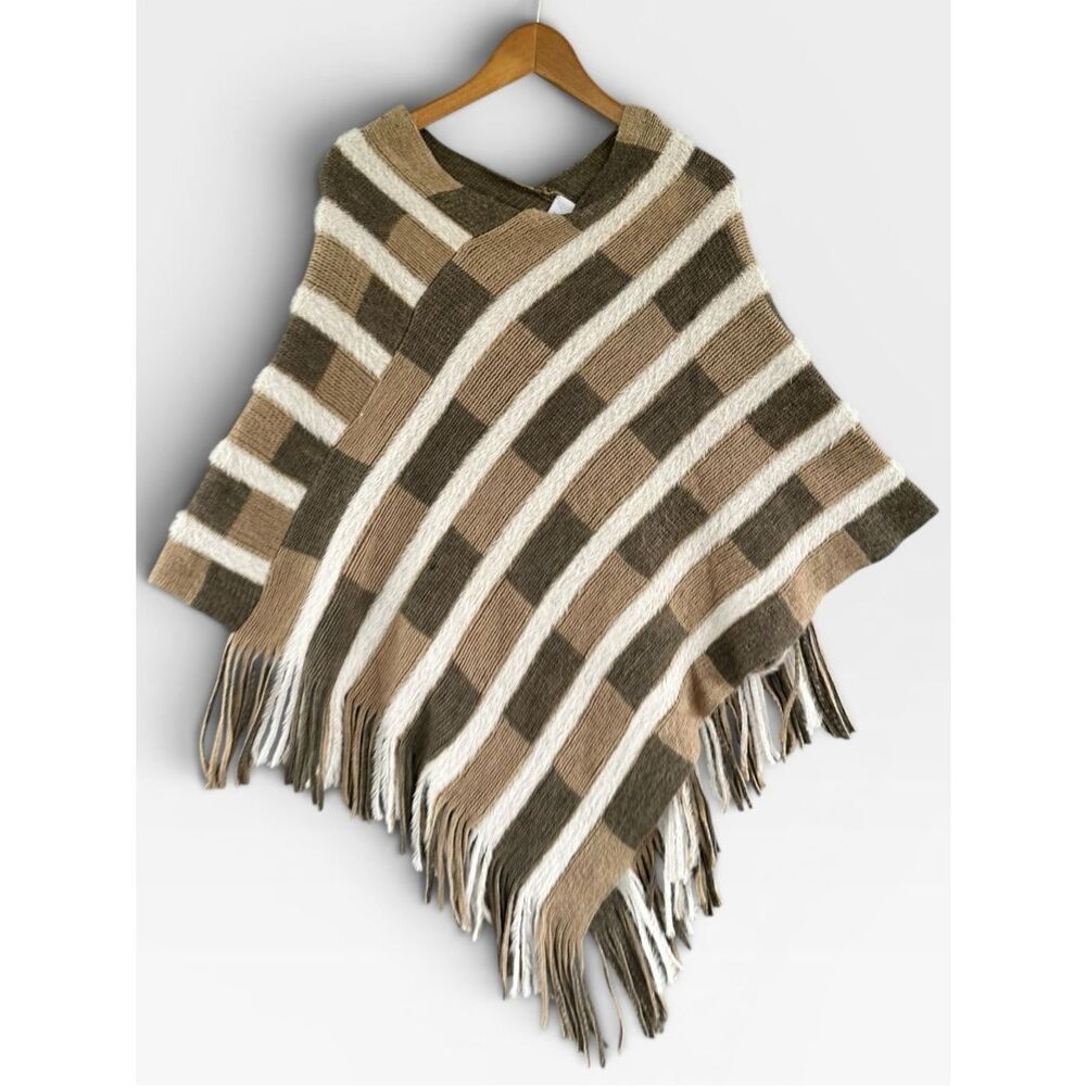 🎉5 for $45🎉 Northern angel poncho cover up one size S,M,L